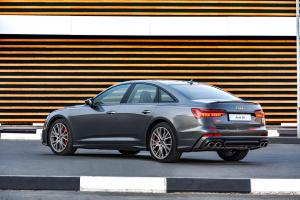 Audi S6 Sedan TFSI 2020 года  (ZA)